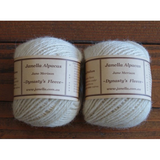 Alpaca Yarn, Natural White 5-8 Ply (Dynasty)