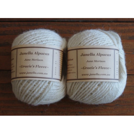 Alpaca Yarn, Natural White 5-8 Ply (Gracie)